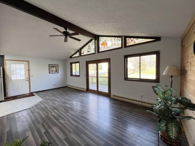 Charming 3-Bedroom Ranch Home in Amenity-Rich Pocono Farms on Pocono Farms Country Club in Pennsylvania - for sale on GolfHomes.com, golf home, golf lot