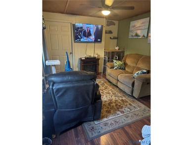 Come explore the popular River Ridge neighborhood on Lake Gaston on River Ridge Golf Club in Virginia - for sale on GolfHomes.com, golf home, golf lot