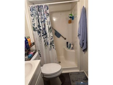 Come explore the popular River Ridge neighborhood on Lake Gaston on River Ridge Golf Club in Virginia - for sale on GolfHomes.com, golf home, golf lot