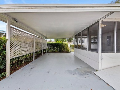 Welcome to this delightful 2-bedroom, 1-bath home in the on Lakes at Leesburg Golf Course in Florida - for sale on GolfHomes.com, golf home, golf lot