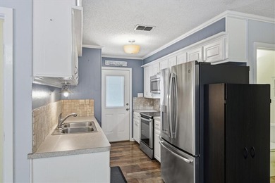 Seller paid initiation fee with an acceptable full-price offer on Hide-A-Way Lake Golf Course in Texas - for sale on GolfHomes.com, golf home, golf lot