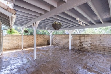 Are you looking to DOWNSIZE TO A SINGLE STORY home? This home is on Vista Valencia Golf Course in California - for sale on GolfHomes.com, golf home, golf lot