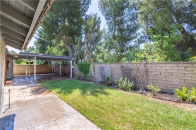 Are you looking to DOWNSIZE TO A SINGLE STORY home? This home is on Vista Valencia Golf Course in California - for sale on GolfHomes.com, golf home, golf lot