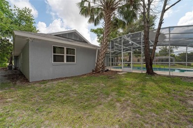 Newly remodeled 3 bed 2 bath w/ 2 car garage, large Dome on Deltona Golf Club in Florida - for sale on GolfHomes.com, golf home, golf lot