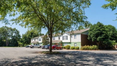 The Weeks Group is pleased to offer Country Club Apartments, a on Southwestern Golf Links in Georgia - for sale on GolfHomes.com, golf home, golf lot