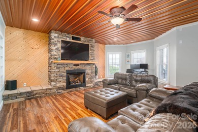 Fourth bedroom on the second level! Additional bedroom in on Rock Barn Golf and Spa in North Carolina - for sale on GolfHomes.com, golf home, golf lot