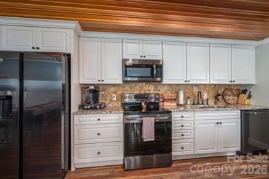 Fourth bedroom on the second level! Additional bedroom in on Rock Barn Golf and Spa in North Carolina - for sale on GolfHomes.com, golf home, golf lot