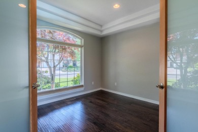 This property offers something for just about everyone. Its on Eagle Point Golf Course in Oregon - for sale on GolfHomes.com, golf home, golf lot