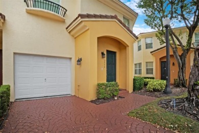Lovely 3 bedroom 2 1/2 bath townhome on a cul de sac in Arbor on Deer Creek Golf Club in Florida - for sale on GolfHomes.com, golf home, golf lot