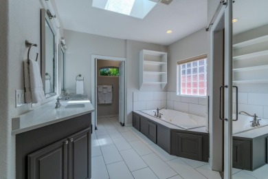 This property offers something for just about everyone. Its on Eagle Point Golf Course in Oregon - for sale on GolfHomes.com, golf home, golf lot