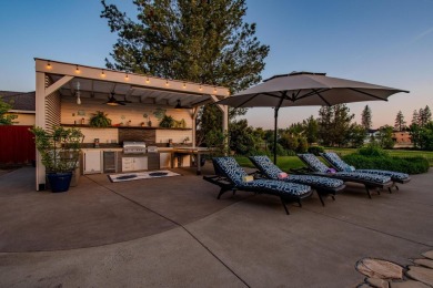 This property offers something for just about everyone. Its on Eagle Point Golf Course in Oregon - for sale on GolfHomes.com, golf home, golf lot