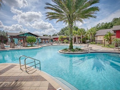 Stunning Juniper Designer Series Home in Arlington Ridge - Your on Arlington Ridge Golf Club in Florida - for sale on GolfHomes.com, golf home, golf lot