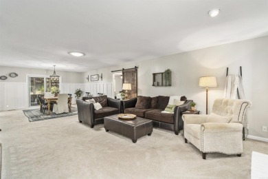 Darling and move-in ready, this updated 3-bed, 2-bath home is on Balboa Golf Course in Arkansas - for sale on GolfHomes.com, golf home, golf lot