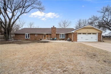 This stunning 3-bedroom, 2-bathroom home offers 3,267 square on Independence Country Club in Kansas - for sale on GolfHomes.com, golf home, golf lot