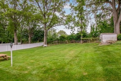 Meticulously maintained split-level home in Elmsford with major on Elmwood Country Club in New York - for sale on GolfHomes.com, golf home, golf lot