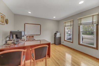 NORTH FACING BEAUTIFUL, FABULOUS 4BR+OFFICE+LOFT HOME ON on The Arboretum Club in Illinois - for sale on GolfHomes.com, golf home, golf lot