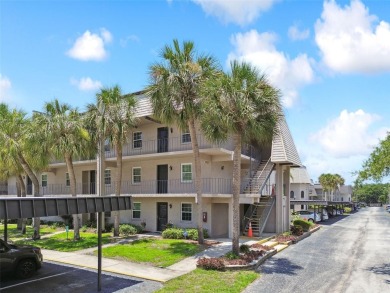MOTIVATED SELLERS!!! MAKE OFFER!! TURN-KEY MOVE-IN READY! on Bayou Golf Club in Florida - for sale on GolfHomes.com, golf home, golf lot