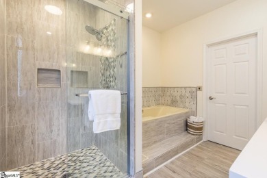 Keowee Key Beauty! Secure your summer getaway at Lake Keowee on Keowee Key Golf and Country Club in South Carolina - for sale on GolfHomes.com, golf home, golf lot