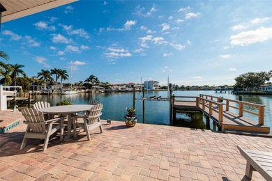 WELCOME TO PARADISE....e live the waterfront lifestyle bring on Pasadena Yacht and Country Club in Florida - for sale on GolfHomes.com, golf home, golf lot