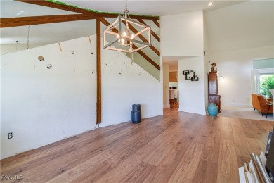 Large Family? Love To Entertain? In EXCESS Of 3000 Square Feet on El Rio Golf Course and Club in Florida - for sale on GolfHomes.com, golf home, golf lot