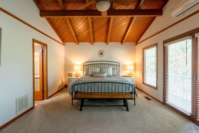 Eden Isle Golf Course home in EXCELLENT condition!!!  This on Red Apple Inn and Country Club in Arkansas - for sale on GolfHomes.com, golf home, golf lot