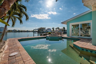 WELCOME TO PARADISE....e live the waterfront lifestyle bring on Pasadena Yacht and Country Club in Florida - for sale on GolfHomes.com, golf home, golf lot