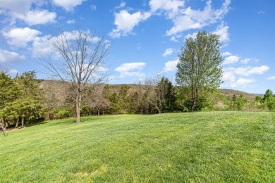 Ever dreamed of golf course living? Well, here it is! Bring your on Pendleton Country Club in Kentucky - for sale on GolfHomes.com, golf home, golf lot
