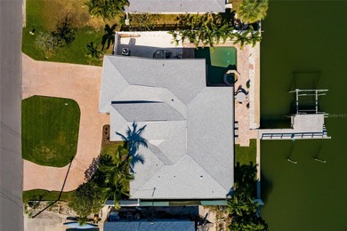 WELCOME TO PARADISE....e live the waterfront lifestyle bring on Pasadena Yacht and Country Club in Florida - for sale on GolfHomes.com, golf home, golf lot