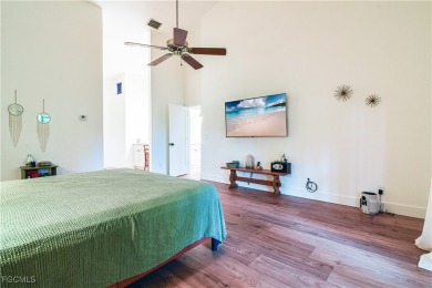 Large Family? Love To Entertain? In EXCESS Of 3000 Square Feet on El Rio Golf Course and Club in Florida - for sale on GolfHomes.com, golf home, golf lot