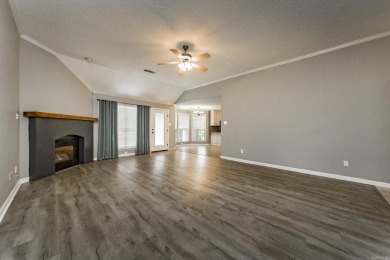 Beautifully updated 3 bed, 2 bath home on the golf course! on The Country Club of Arkansas in Arkansas - for sale on GolfHomes.com, golf home, golf lot