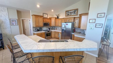 This is your chance to live on the Clear Lakes Country Club and on Clear Lake Country Club in Idaho - for sale on GolfHomes.com, golf home, golf lot