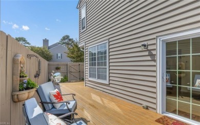 Welcome to this adorable 2bd/2.5bath Condo located in Kempsville on Kempsville Greens Municipal Golf Course in Virginia - for sale on GolfHomes.com, golf home, golf lot