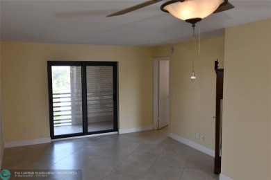 Retirement living at its finest! This stunning, updated 2/2 unit on Sunrise Lakes Phase IV Golf Course in Florida - for sale on GolfHomes.com, golf home, golf lot