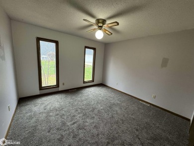 This home is currently listed as a *Delayed Showing.* Under no on Appanoose Country Club in Iowa - for sale on GolfHomes.com, golf home, golf lot