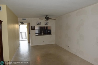Retirement living at its finest! This stunning, updated 2/2 unit on Sunrise Lakes Phase IV Golf Course in Florida - for sale on GolfHomes.com, golf home, golf lot