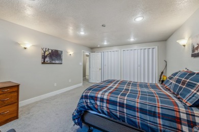 Welcome to this incredible Spanish Fork rambler, lovingly on Spanish Oaks Golf Course in Utah - for sale on GolfHomes.com, golf home, golf lot