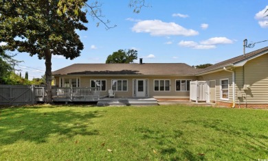 Welcome to the sought-after Northwood community, where charm and on Cane Patch Driving Range in South Carolina - for sale on GolfHomes.com, golf home, golf lot