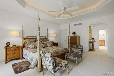 ELEGANT & WELL-MAINTAINED ranch home on Sunset Hills Country on Sunset Hills Country Club in Illinois - for sale on GolfHomes.com, golf home, golf lot