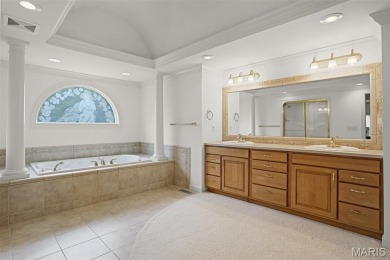 ELEGANT & WELL-MAINTAINED ranch home on Sunset Hills Country on Sunset Hills Country Club in Illinois - for sale on GolfHomes.com, golf home, golf lot