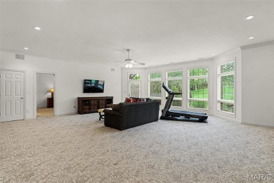 ELEGANT & WELL-MAINTAINED ranch home on Sunset Hills Country on Sunset Hills Country Club in Illinois - for sale on GolfHomes.com, golf home, golf lot