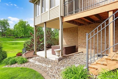 ELEGANT & WELL-MAINTAINED ranch home on Sunset Hills Country on Sunset Hills Country Club in Illinois - for sale on GolfHomes.com, golf home, golf lot
