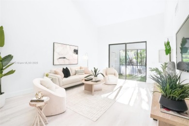 Turnkey Luxury in Boca Pointe! Elegantly renovated 3-bed, 2 on Boca Pointe Country Club in Florida - for sale on GolfHomes.com, golf home, golf lot