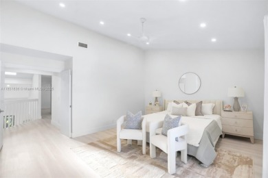 Turnkey Luxury in Boca Pointe! Elegantly renovated 3-bed, 2 on Boca Pointe Country Club in Florida - for sale on GolfHomes.com, golf home, golf lot