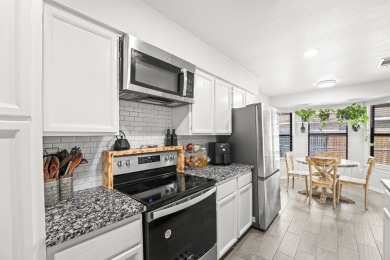 TALK ABOUT ADORABLE, THIS 3 BEDROOM/2 BATH/ 2 CAR GARAGE ON A on Hogan Park Golf Course in Texas - for sale on GolfHomes.com, golf home, golf lot