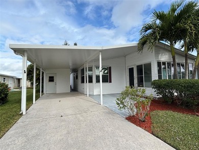 Choose how you want to start your day? golf, tennis, working out on Savanna Golf Club in Florida - for sale on GolfHomes.com, golf home, golf lot