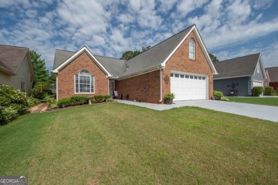 Hard to Find Stepless Ranch on Golf Course with minimal HOA on Canongate On White Oak Golf Course in Georgia - for sale on GolfHomes.com, golf home, golf lot