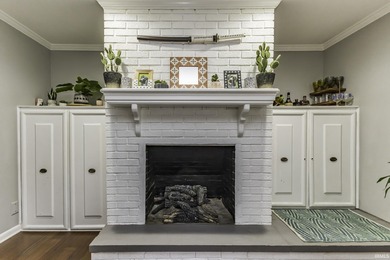 This inviting ranch-style home offers a great layout with a on Muncie Elks Country Club in Indiana - for sale on GolfHomes.com, golf home, golf lot