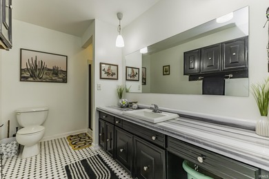 This inviting ranch-style home offers a great layout with a on Muncie Elks Country Club in Indiana - for sale on GolfHomes.com, golf home, golf lot