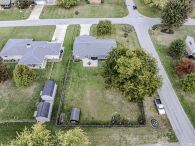 This inviting ranch-style home offers a great layout with a on Muncie Elks Country Club in Indiana - for sale on GolfHomes.com, golf home, golf lot