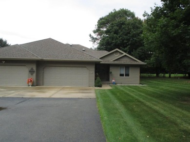 This beautiful well maintained 4 bedroom 3 bath condo is on Michaywe Pines Course in Michigan - for sale on GolfHomes.com, golf home, golf lot